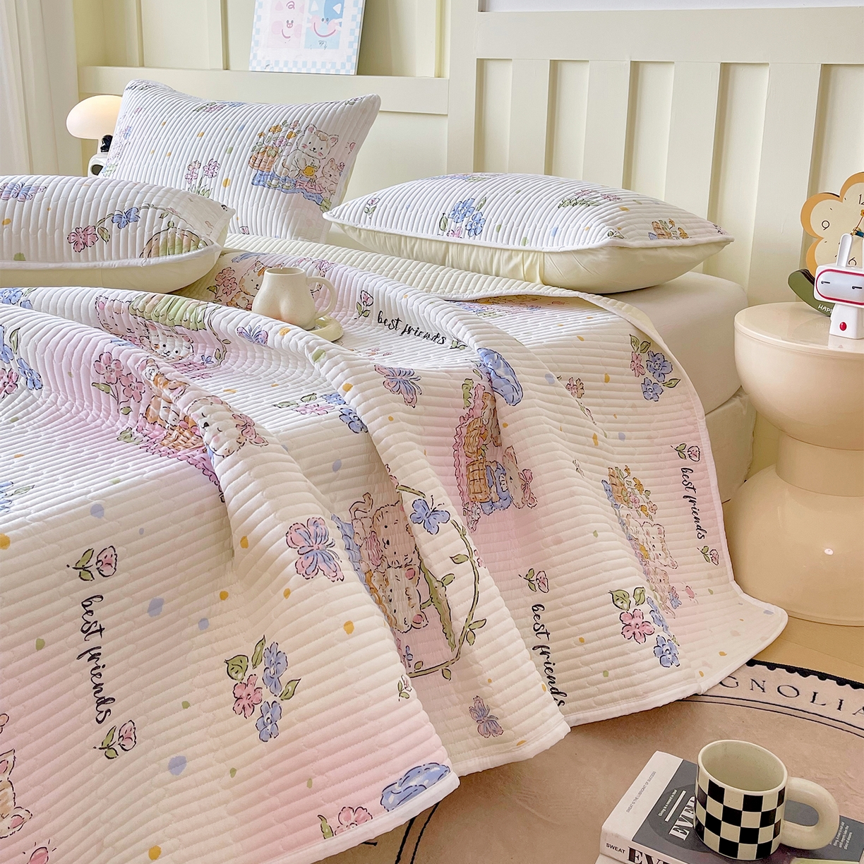 91家纺网 家纺一手货源 找家纺 金鑫汇家纺2025新款A类全棉绗缝夹棉印花床盖 喵喵日记