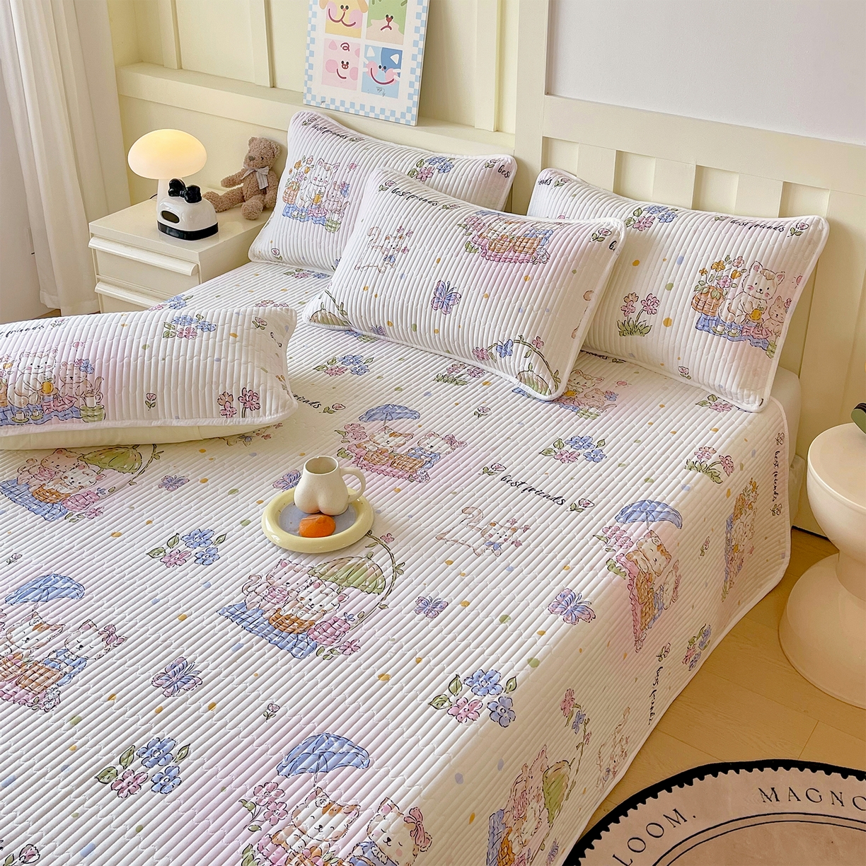 91家纺网 家纺一手货源 找家纺 金鑫汇家纺2025新款A类全棉绗缝夹棉印花床盖 喵喵日记