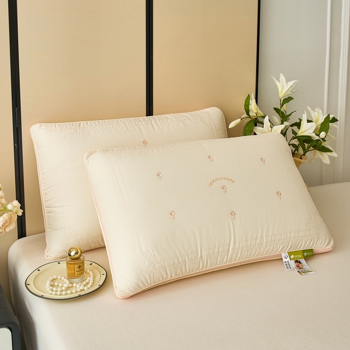 91家纺网 家纺一手货源 找家纺 晚儿 2025新款亲肤舒适郁眠眠亲肤枕枕头枕芯 郁眠眠亲肤枕 48x74cm/只