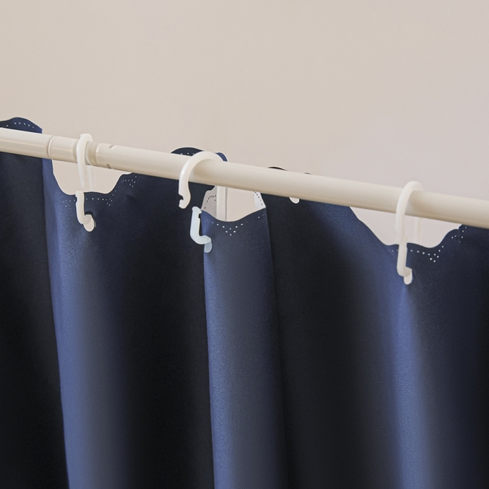 91家纺网 家纺一手货源 找家纺 梓瑄家居 2025新款100%物理强遮光纳米技术静电植绒环保透气床帘加密纱学生蚊帐透气面料 卡皮巴拉