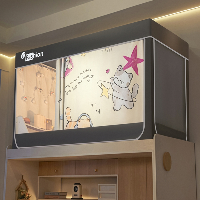 91家纺网 家纺一手货源 找家纺 梓瑄家居 2025新款100%物理强遮光纳米技术静电植绒环保透气床帘加密纱学生蚊帐透气面料 快乐猫咪