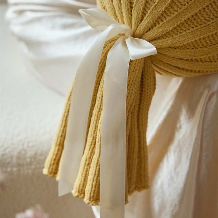 91家纺网 家纺一手货源 找家纺 （总）暖绵绵家纺 2025新款花束针织抱枕-星葵（含芯）