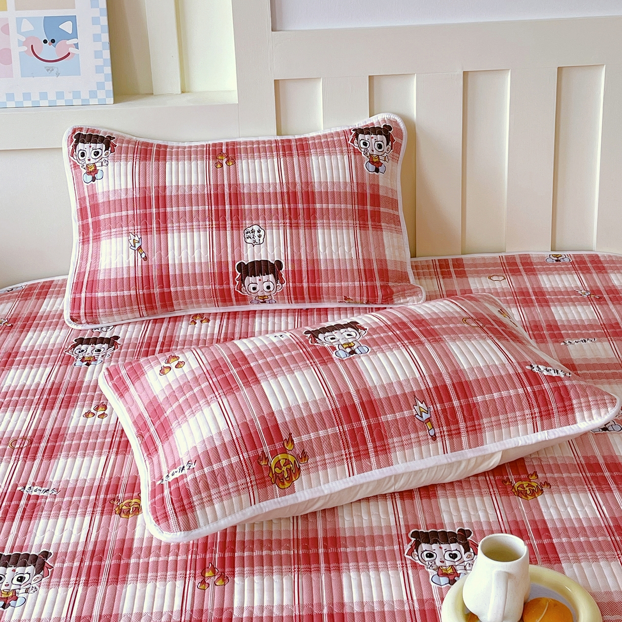 91家纺网 家纺一手货源 找家纺 金鑫汇家纺 2025新款A类全绗缝夹棉印花枕套 传奇哪吒·红