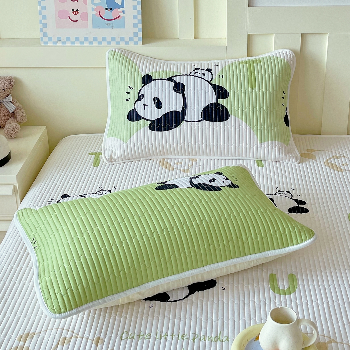 91家纺网 家纺一手货源 找家纺 金鑫汇家纺 2025新款A类全绗缝夹棉印花枕套 可爱熊猫