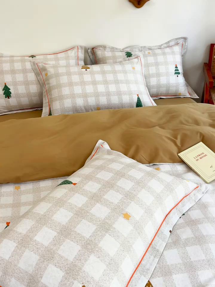 91家纺网 家纺一手货源 找家纺 艾迪尚家纺 2025新款生态全棉纯棉磨毛印花四件套 圣诞序曲