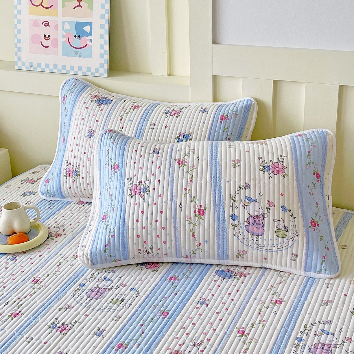 91家纺网 家纺一手货源 找家纺 金鑫汇家纺 2025新款A类全绗缝夹棉印花枕套 快乐萌兔