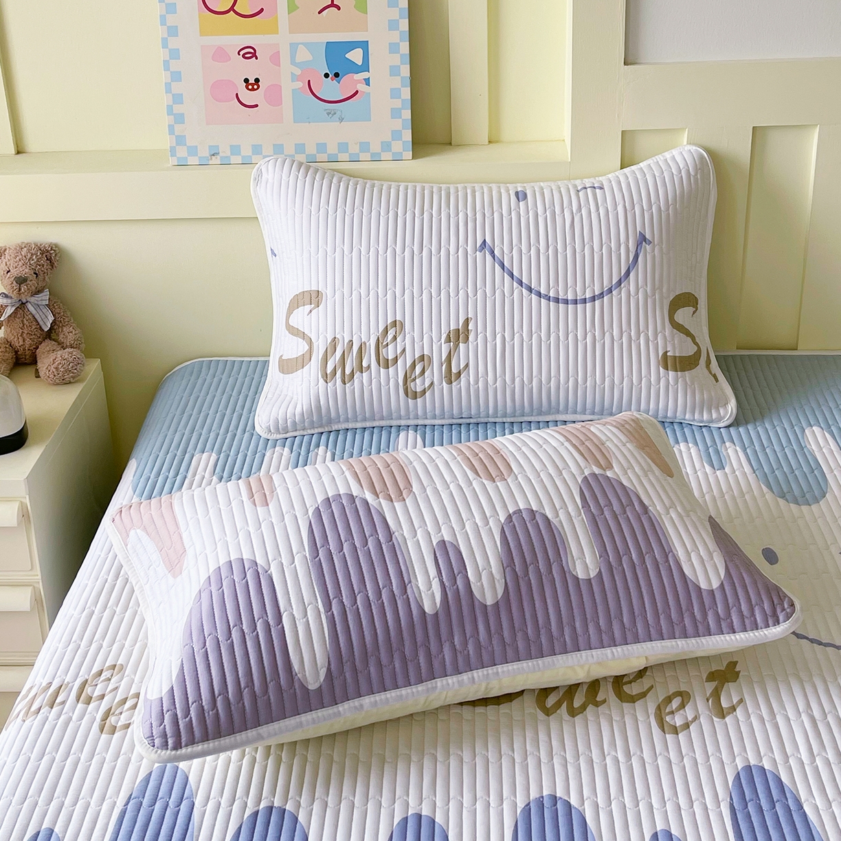 91家纺网 家纺一手货源 找家纺 金鑫汇家纺 2025新款A类全绗缝夹棉印花枕套 奶油粉