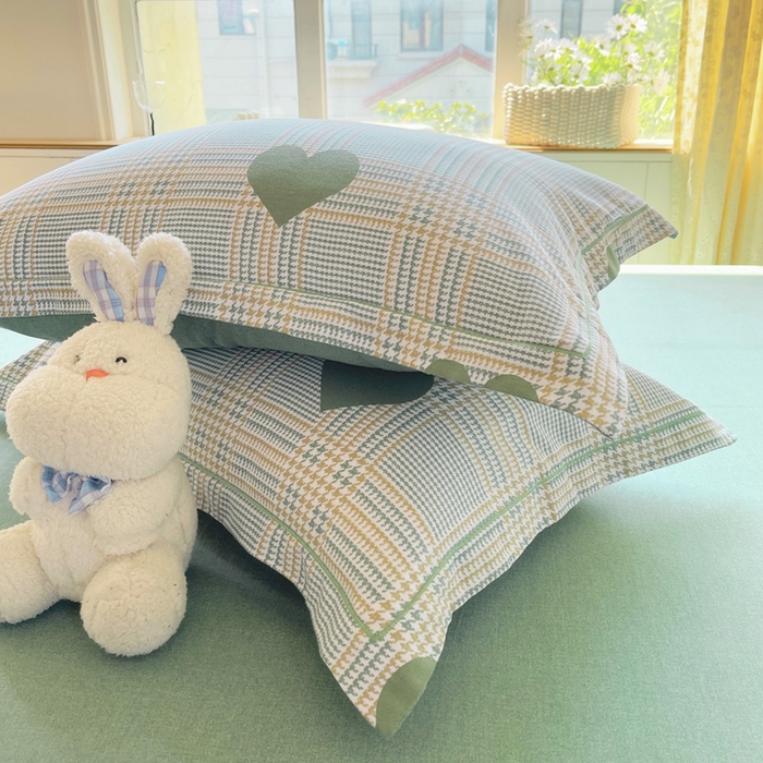 91家纺网 家纺一手货源 找家纺 艾迪尚家纺 2025新款生态全棉纯棉磨毛印花四件套 心动时刻