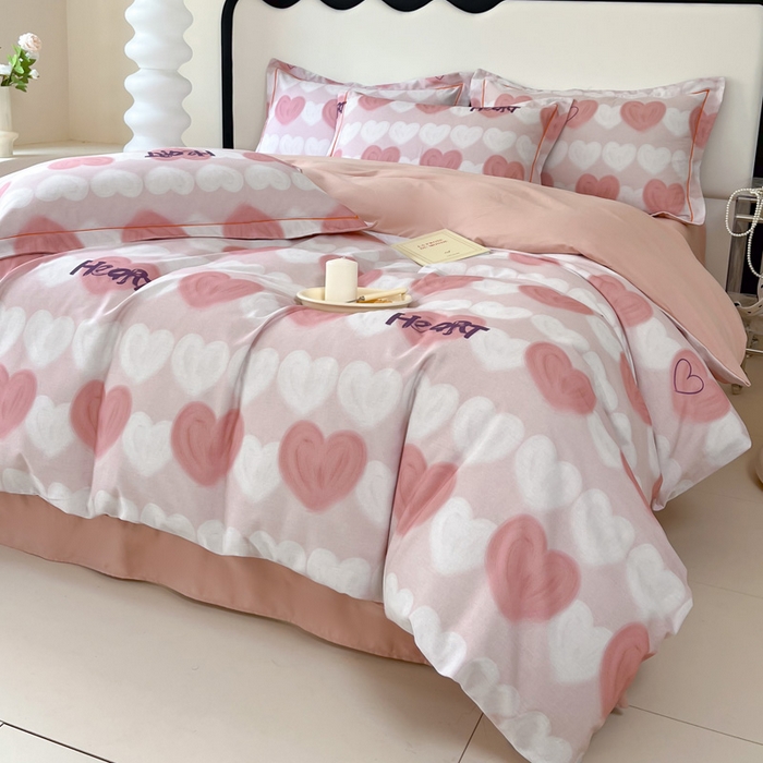 91家纺网 家纺一手货源 找家纺 艾迪尚家纺 2025新款生态全棉纯棉磨毛印花四件套 心心相印-粉