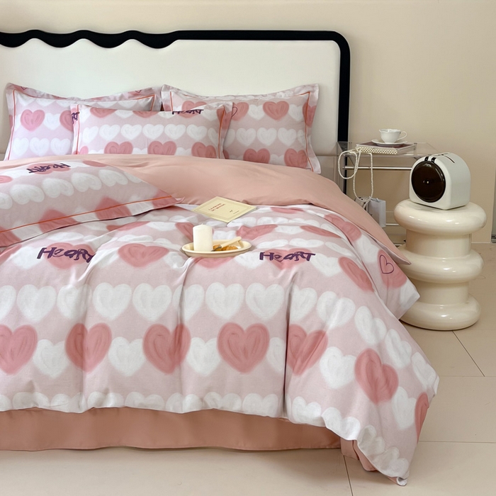 91家纺网 家纺一手货源 找家纺 艾迪尚家纺 2025新款生态全棉纯棉磨毛印花四件套 心心相印-粉