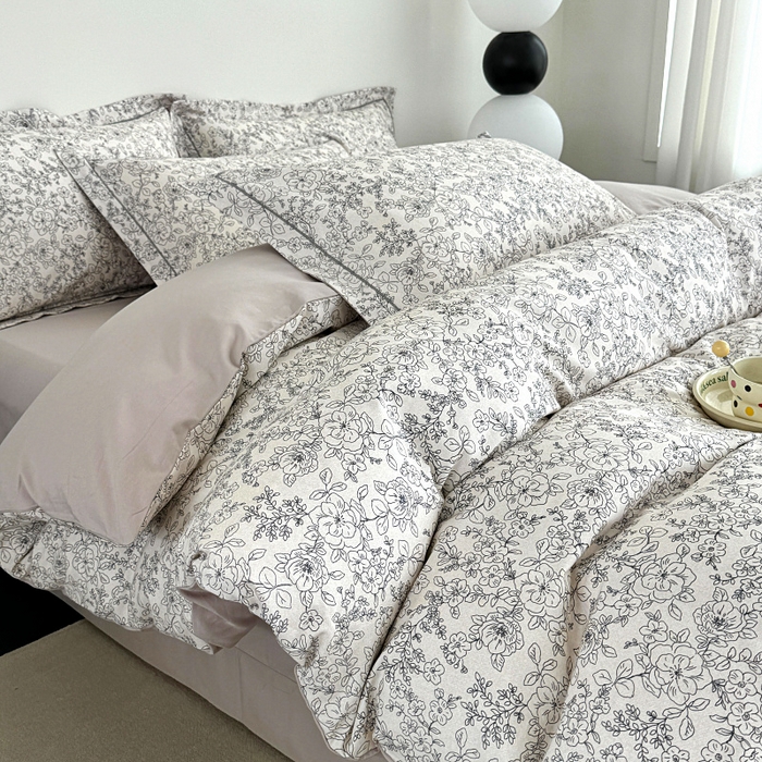 91家纺网 家纺一手货源 找家纺 艾迪尚家纺 2025新款生态全棉纯棉磨毛印花四件套 樱花雪-灰