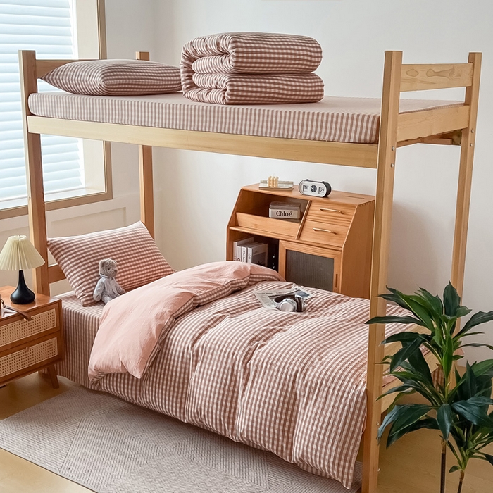 91家纺网 家纺一手货源 找家纺 鸣升家纺 2025新款全棉纯棉色织水洗棉学生宿舍床三件套上下铺三件套六件套 粉小格