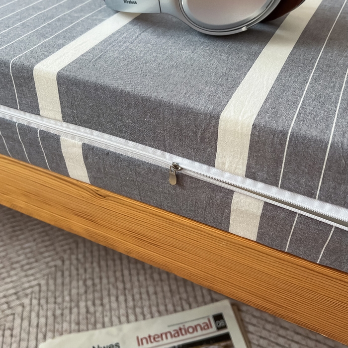 91家纺网 家纺一手货源 找家纺 鸣升家纺 2025新款全棉纯棉色织水洗棉学生宿舍床三件套上下铺三件套六件套 灰条