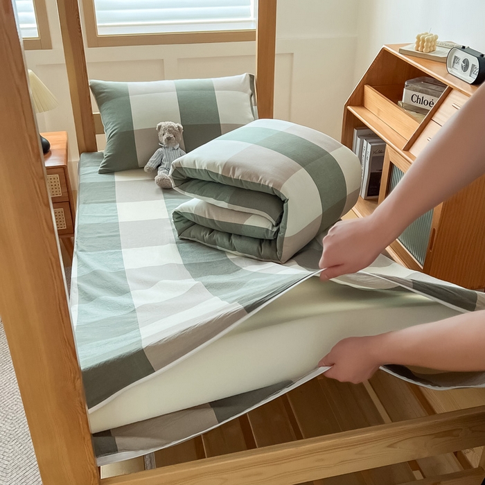 91家纺网 家纺一手货源 找家纺 鸣升家纺 2025新款全棉纯棉色织水洗棉学生宿舍床三件套上下铺三件套六件套 绿大格