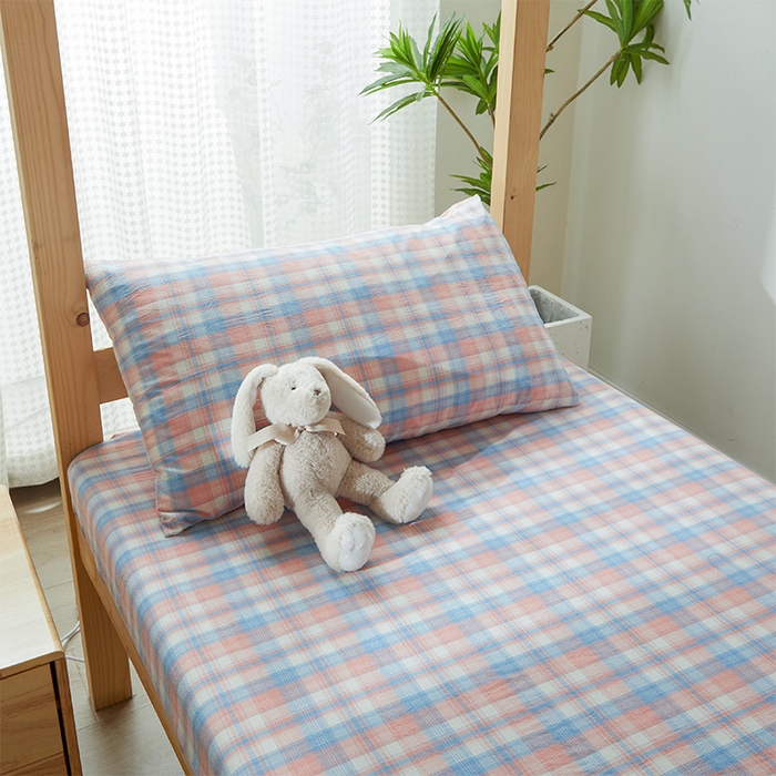 91家纺网 家纺一手货源 找家纺 鸣升家纺 2025新款全棉纯棉色织水洗棉学生宿舍床三件套上下铺三件套六件套 星空粉