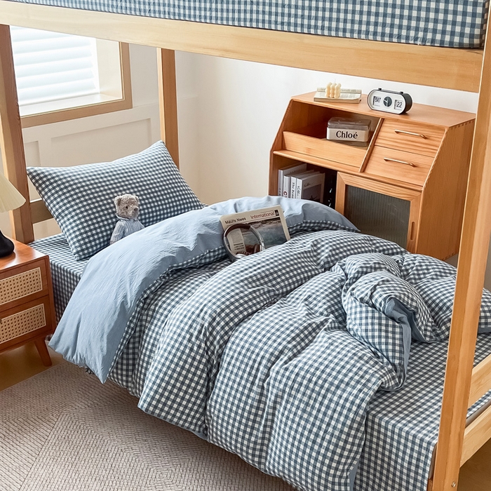 91家纺网 家纺一手货源 找家纺 鸣升家纺 2025新款全棉纯棉色织水洗棉学生宿舍床三件套上下铺三件套六件套 浅蓝小格