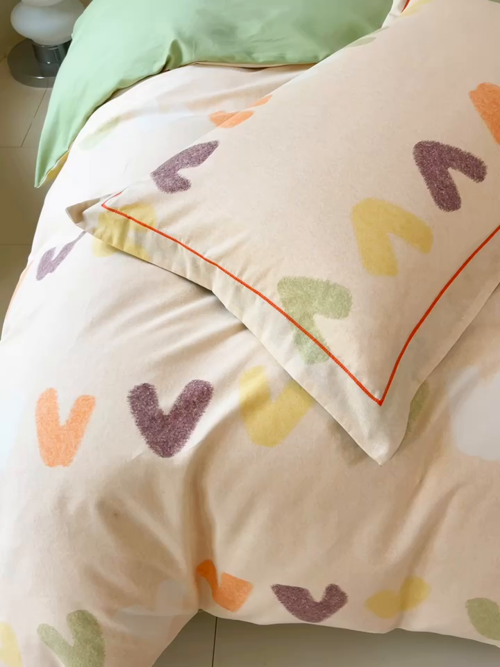 91家纺网 家纺一手货源 找家纺 艾迪尚家纺 2025新款生态全棉纯棉磨毛印花四件套 字母韵味