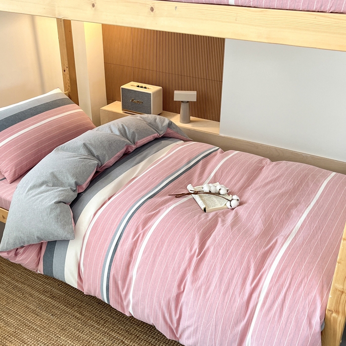 91家纺网 家纺一手货源 找家纺 九沐良品 2025新款全棉纯棉色织水洗棉学生三件套六件套大礼包 格林粉