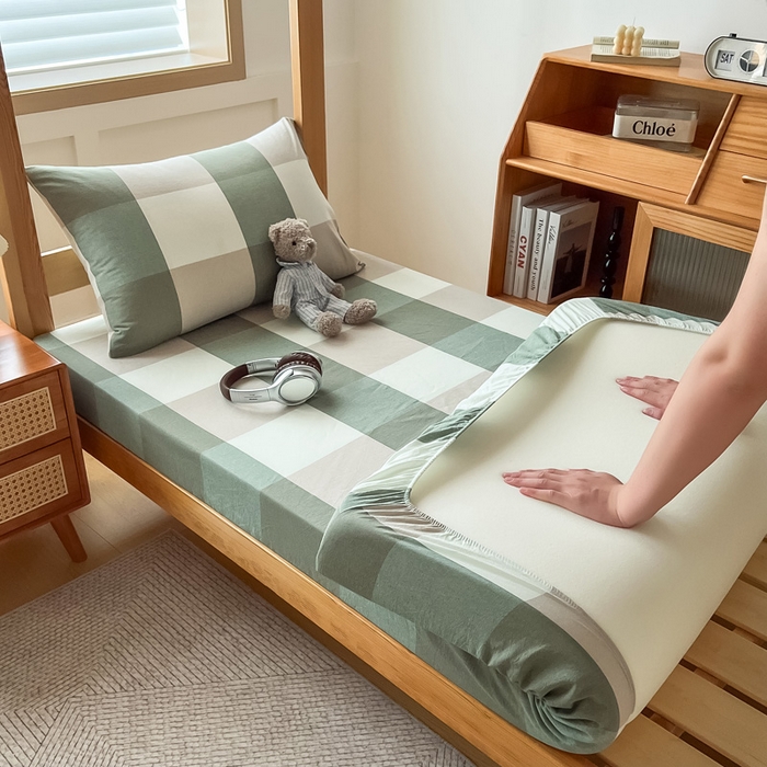 91家纺网 家纺一手货源 找家纺 九沐良品 2025新款全棉纯棉色织水洗棉学生三件套六件套大礼包 绿大格