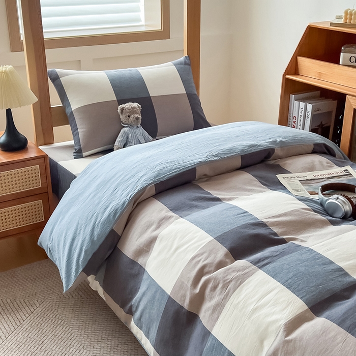 91家纺网 家纺一手货源 找家纺 九沐良品 2025新款全棉纯棉色织水洗棉学生三件套六件套大礼包 米粽丈青格