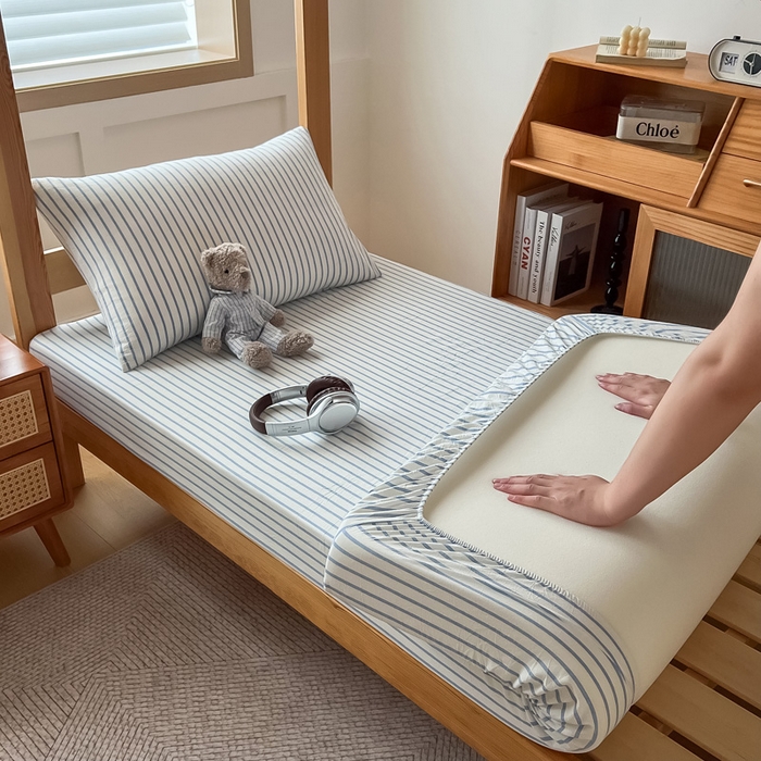 91家纺网 家纺一手货源 找家纺 九沐良品 2025新款全棉纯棉色织水洗棉学生三件套六件套大礼包 青春-海兰