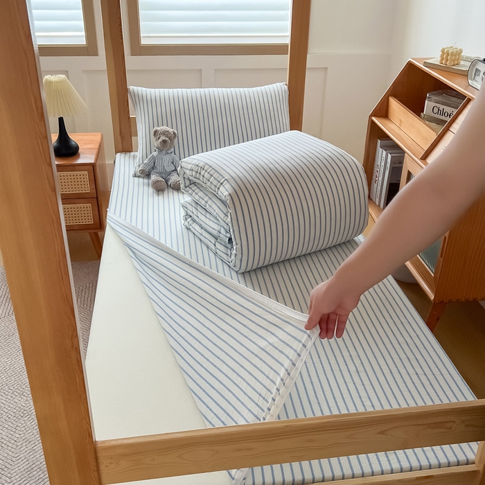 91家纺网 家纺一手货源 找家纺 九沐良品 2025新款全棉纯棉色织水洗棉学生三件套六件套大礼包 青春-海兰