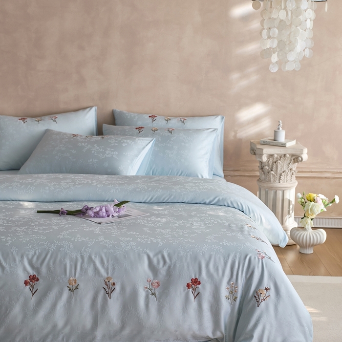 91家纺网 家纺一手货源 找家纺 初拾 2025新款全棉纯棉提花刺绣系列—栀子花信 栀子花信-海水蓝