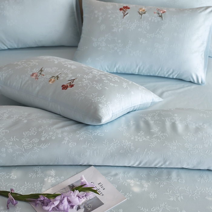 91家纺网 家纺一手货源 找家纺 初拾 2025新款全棉纯棉提花刺绣系列—栀子花信 栀子花信-海水蓝