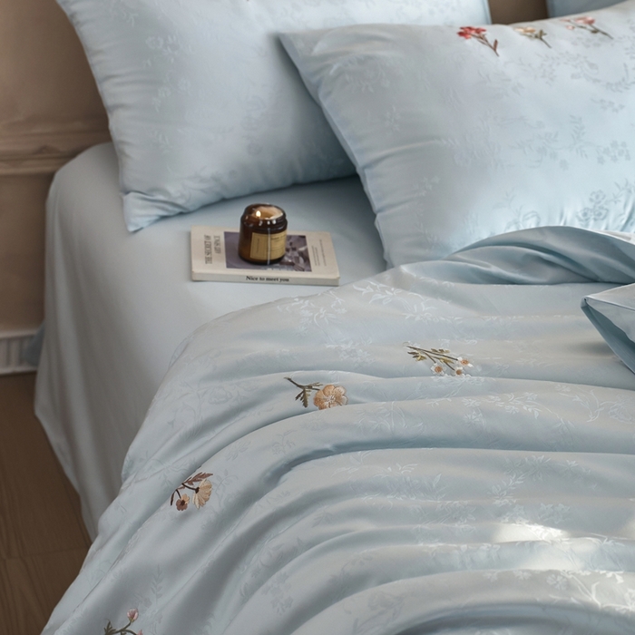 91家纺网 家纺一手货源 找家纺 初拾 2025新款全棉纯棉提花刺绣系列—栀子花信 栀子花信-海水蓝