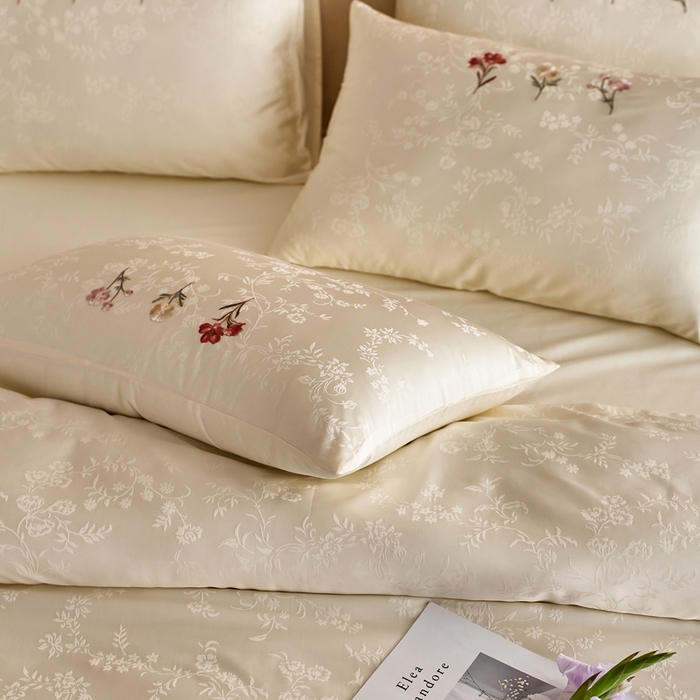 91家纺网 家纺一手货源 找家纺 初拾 2025新款全棉纯棉提花刺绣系列—栀子花信 栀子花信-奶昔白