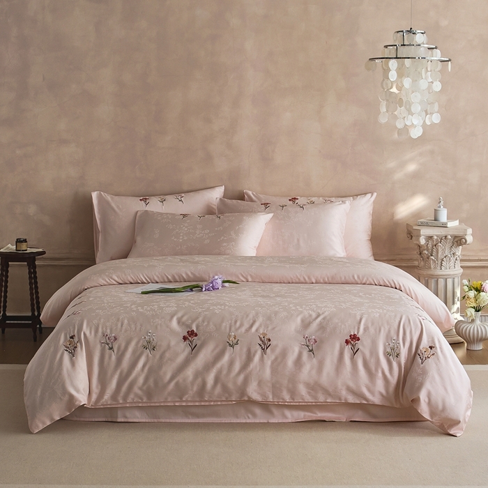 91家纺网 家纺一手货源 找家纺 初拾 2025新款全棉纯棉提花刺绣系列—栀子花信 栀子花信-樱落粉