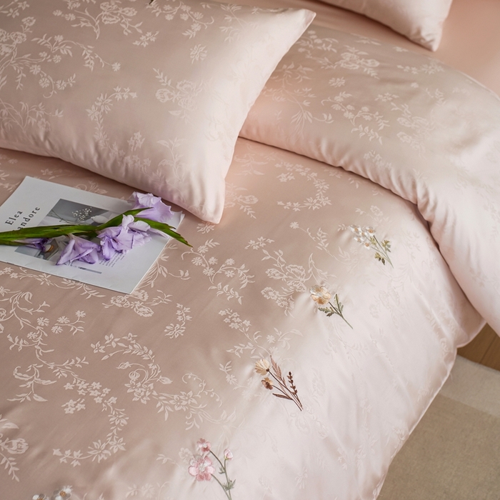 91家纺网 家纺一手货源 找家纺 初拾 2025新款全棉纯棉提花刺绣系列—栀子花信 栀子花信-樱落粉