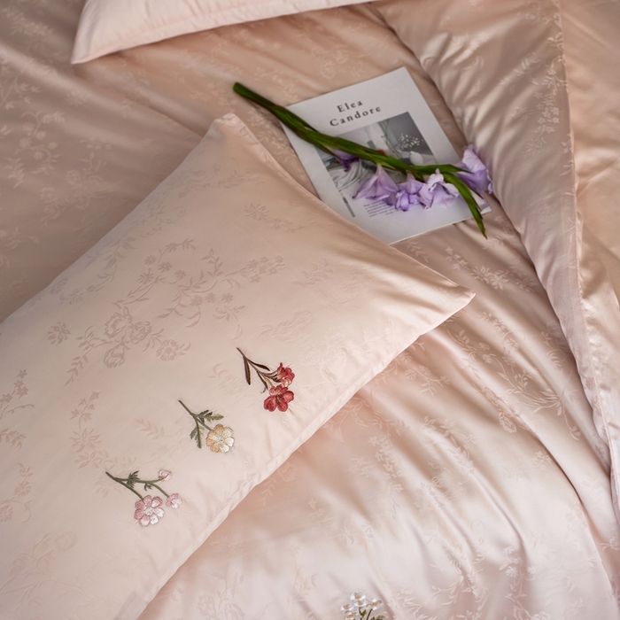 91家纺网 家纺一手货源 找家纺 初拾 2025新款全棉纯棉提花刺绣系列—栀子花信 栀子花信-樱落粉