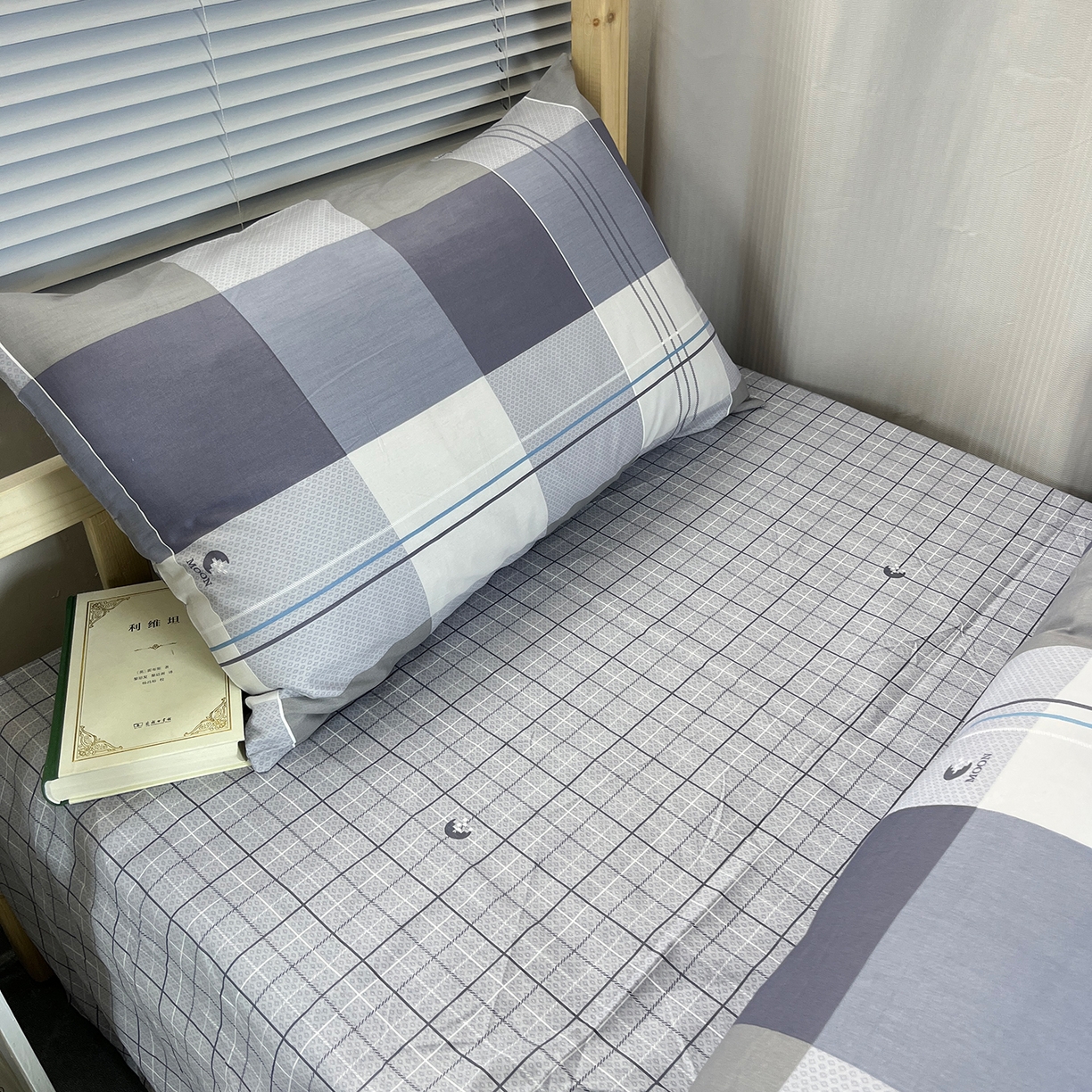 91家纺网 家纺一手货源 找家纺 云梦2025新款全棉印花学生宿舍套件 薄荷夏夜