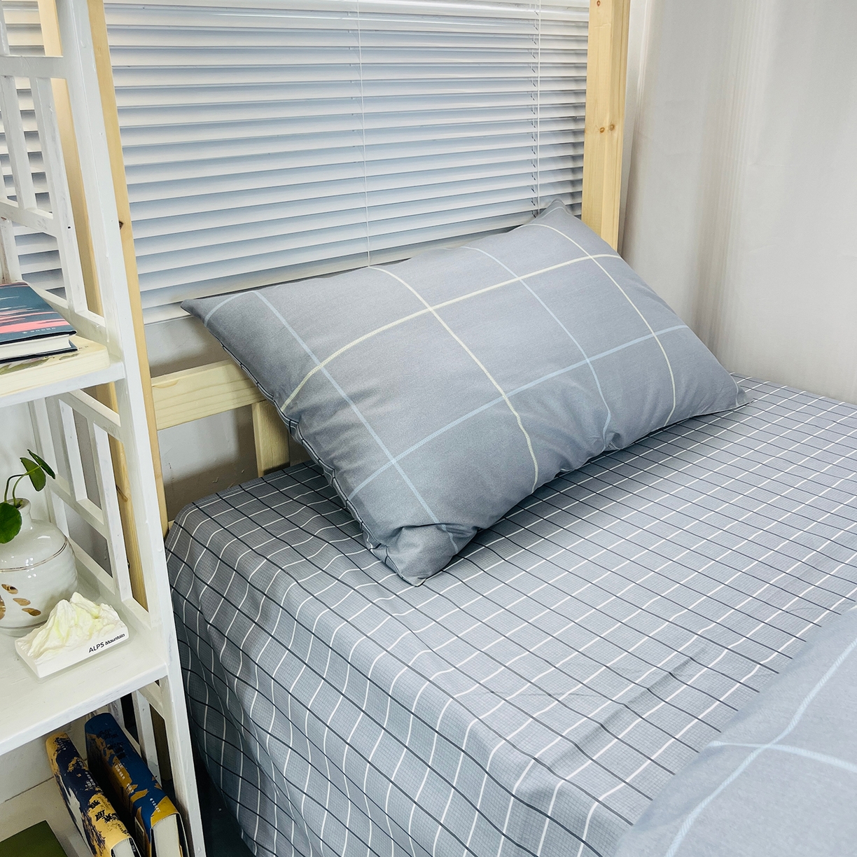 91家纺网 家纺一手货源 找家纺 云梦2025新款全棉印花学生宿舍套件 格调