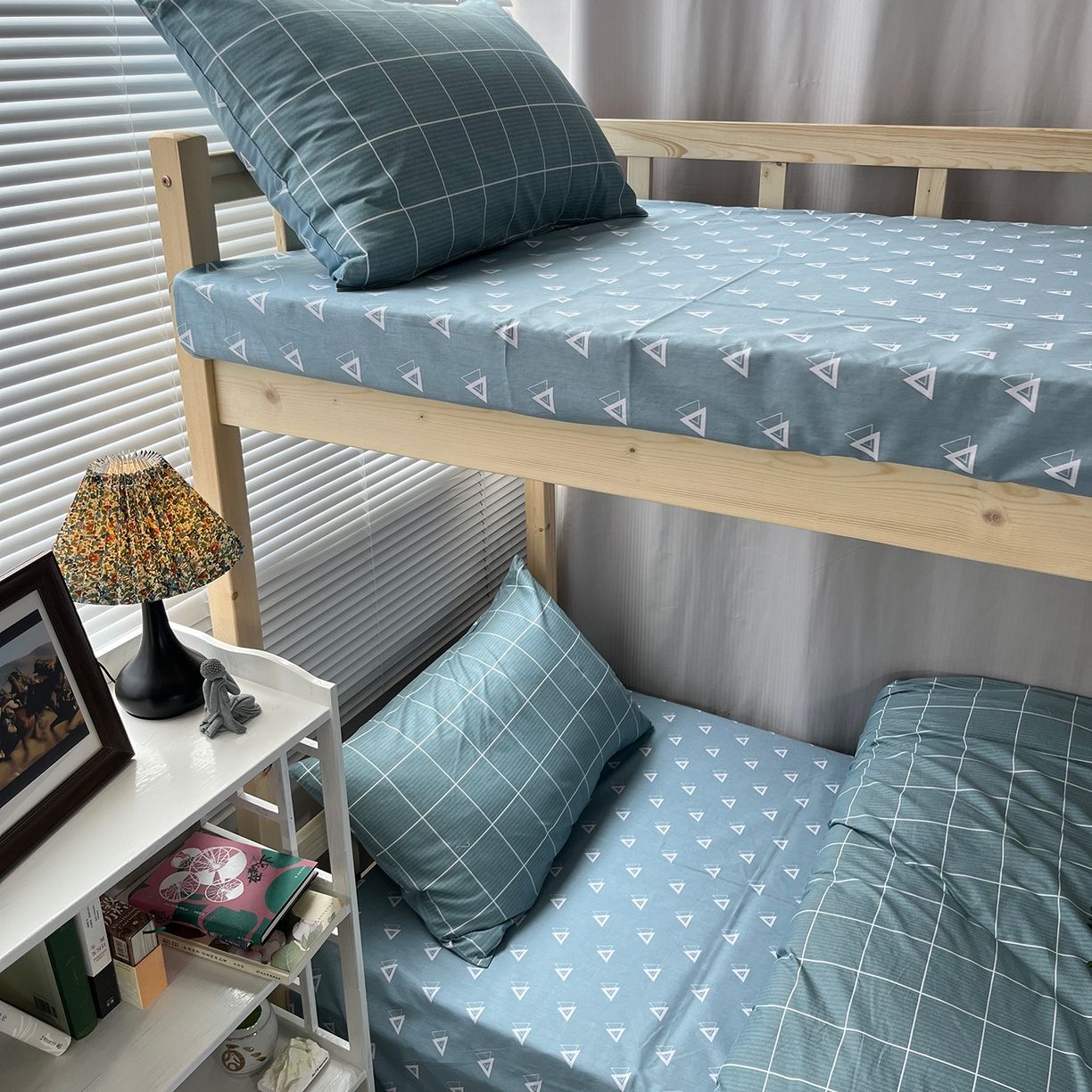 91家纺网 家纺一手货源 找家纺 云梦2025新款全棉印花学生宿舍套件 格调生活