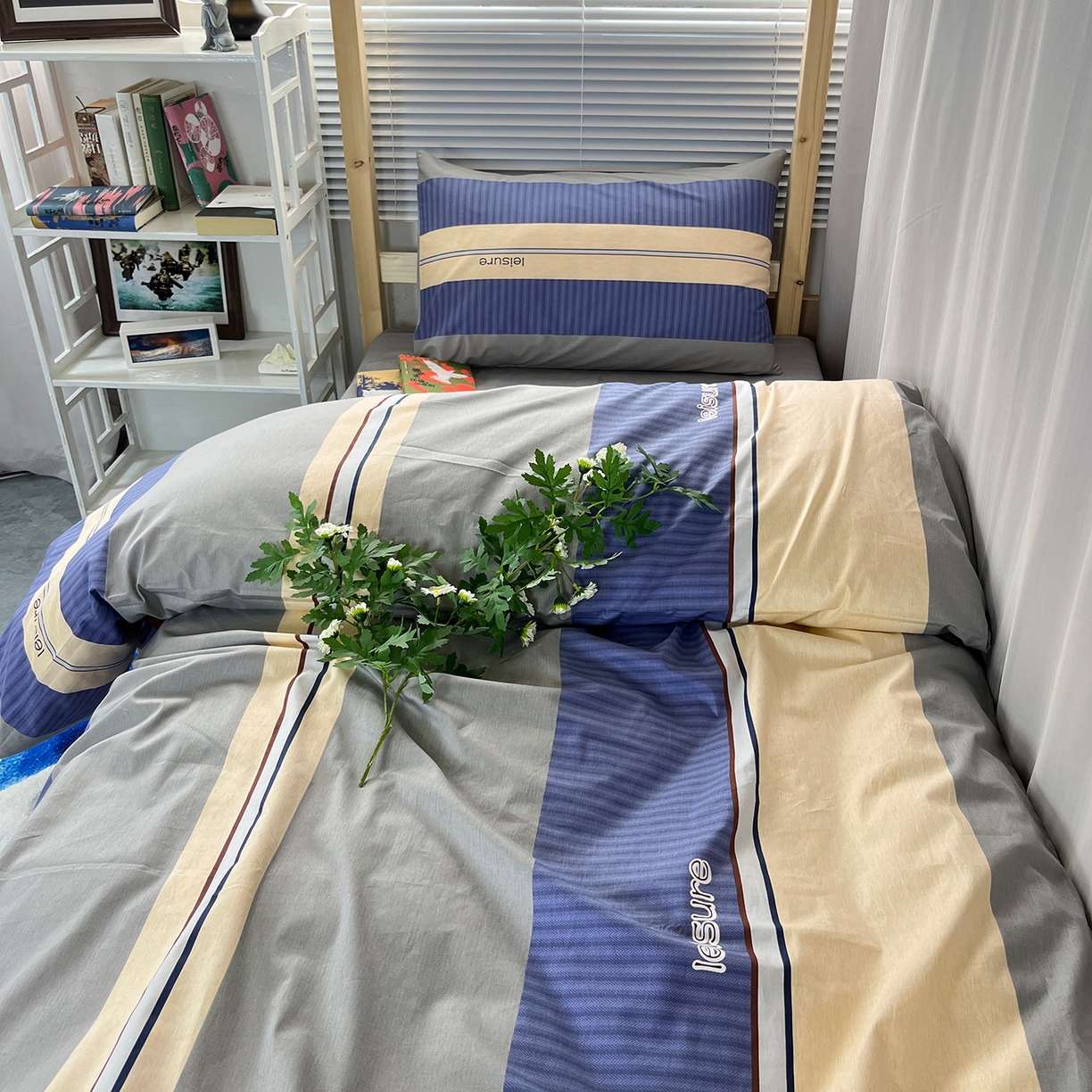 91家纺网 家纺一手货源 找家纺 云梦2025新款全棉印花学生宿舍套件 极光简韵