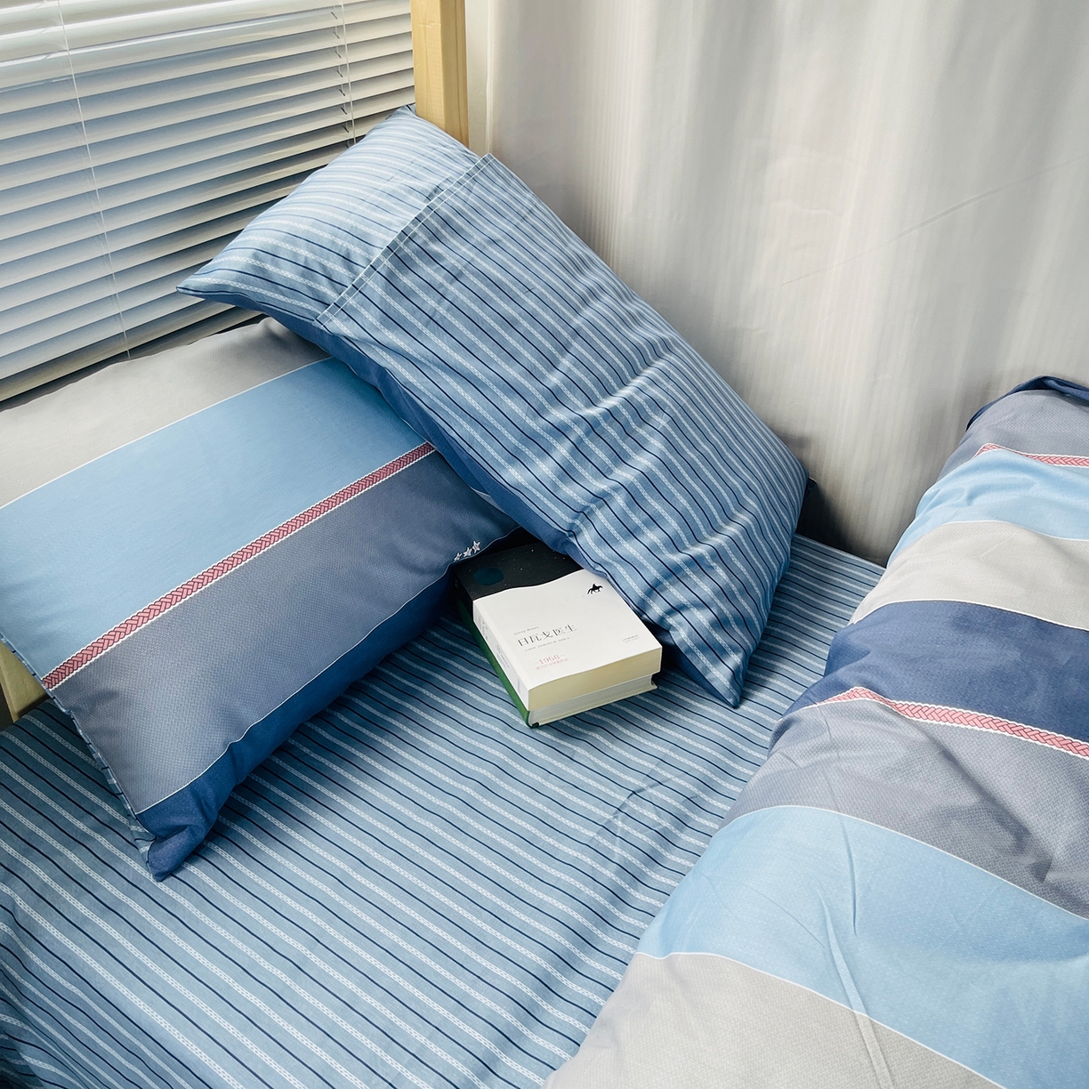 91家纺网 家纺一手货源 找家纺 云梦2025新款全棉印花学生宿舍套件 极简自习室