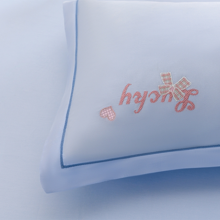 91家纺网 家纺一手货源 找家纺 登登家纺 2025新款A类长绒棉刺绣四件套-卡通 兔熊-蓝