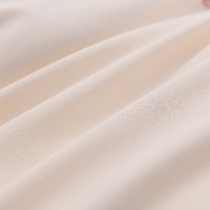 91家纺网 家纺一手货源 找家纺 登登家纺 2025新款A类长绒棉刺绣四件套-卡通 兔熊-轻白