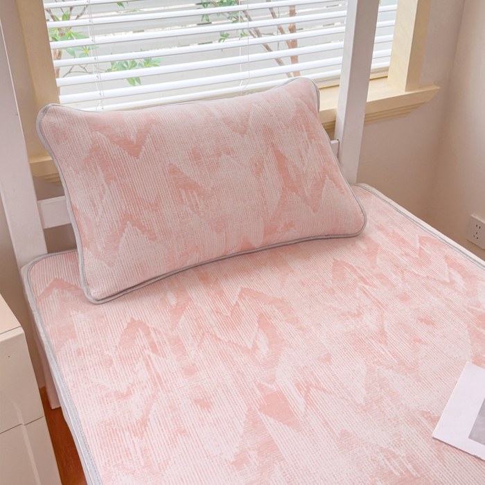 91家纺网 家纺一手货源 找家纺 （总）小萌虎 2025新款亲肤舒适学生宿舍凉席PE凉感凉席席子