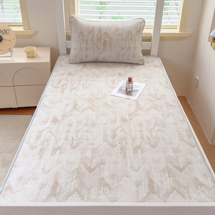 91家纺网 家纺一手货源 找家纺 小萌虎 2025新款亲肤舒适学生宿舍凉席PE凉感凉席席子 学生款山溪-咖