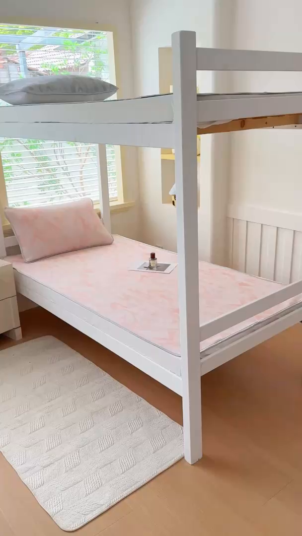 91家纺网 家纺一手货源 找家纺 （总）小萌虎 2025新款亲肤舒适学生宿舍凉席PE凉感凉席席子