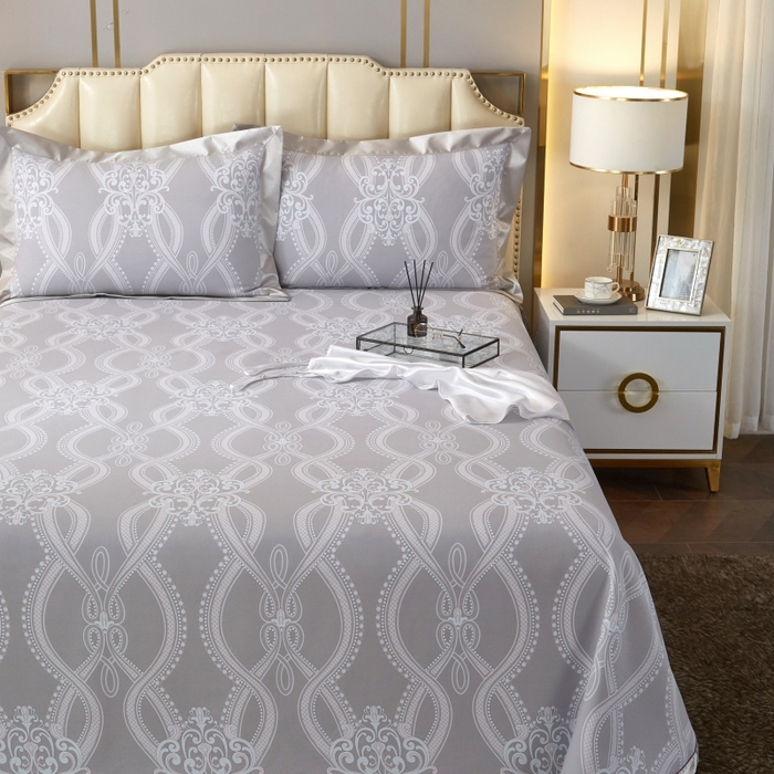 91家纺网 家纺一手货源 找家纺 威克凯丽 2025新款活性印花款纯竹纤维软凉席三件套 爱瑞斯-灰