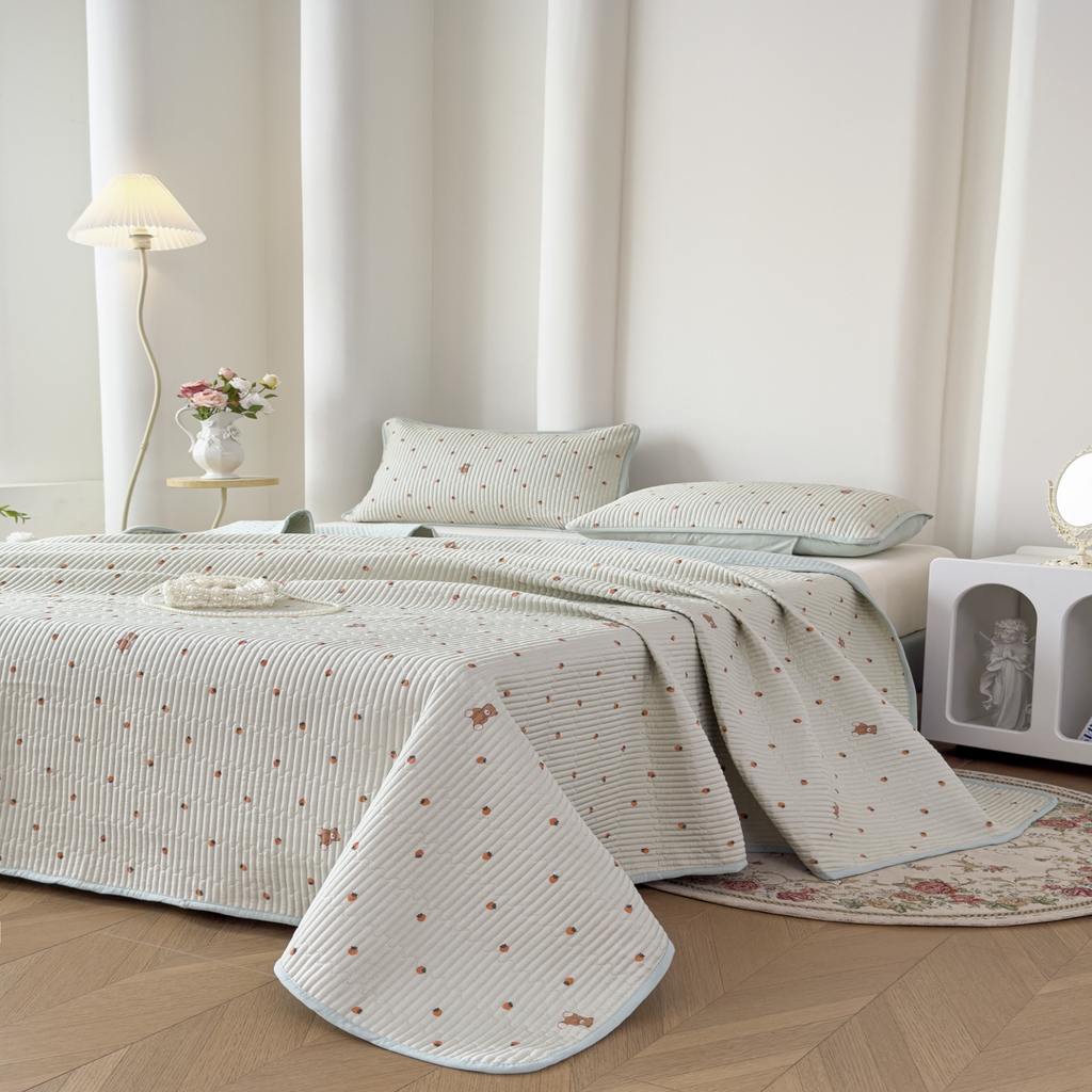 91家纺网 家纺一手货源 找家纺 （总）橘夏家纺 2025新款莱赛尔天丝轻奢风多功能床盖三件套软凉席盖毯 