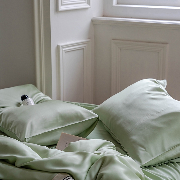 91家纺网 家纺一手货源 找家纺 威克凯丽 2025新款60支纯色兰精天丝四件套--风格一 嫩芽绿