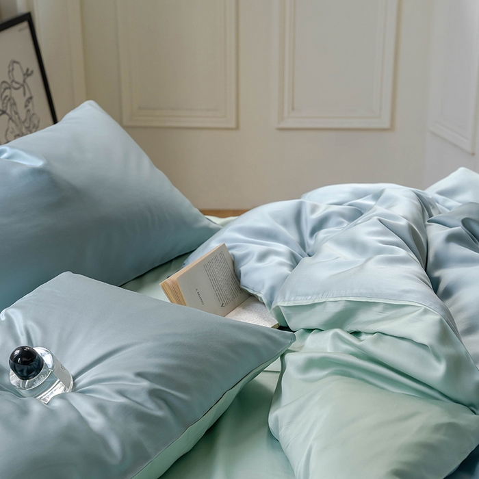 91家纺网 家纺一手货源 找家纺 威克凯丽 2025新款60支纯色兰精天丝四件套--风格一 天空蓝-浅艾绿