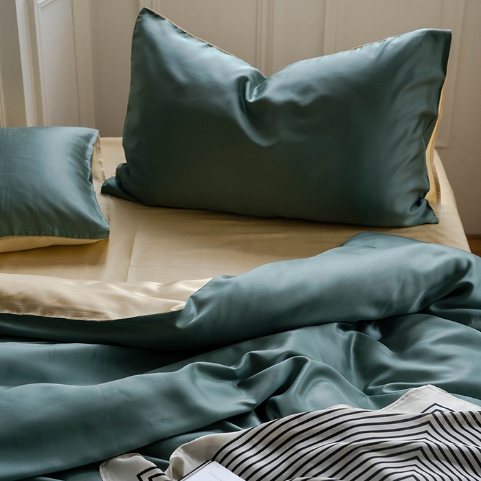 91家纺网 家纺一手货源 找家纺 威克凯丽 2025新款60支纯色兰精天丝四件套--风格一 天青色-香槟金