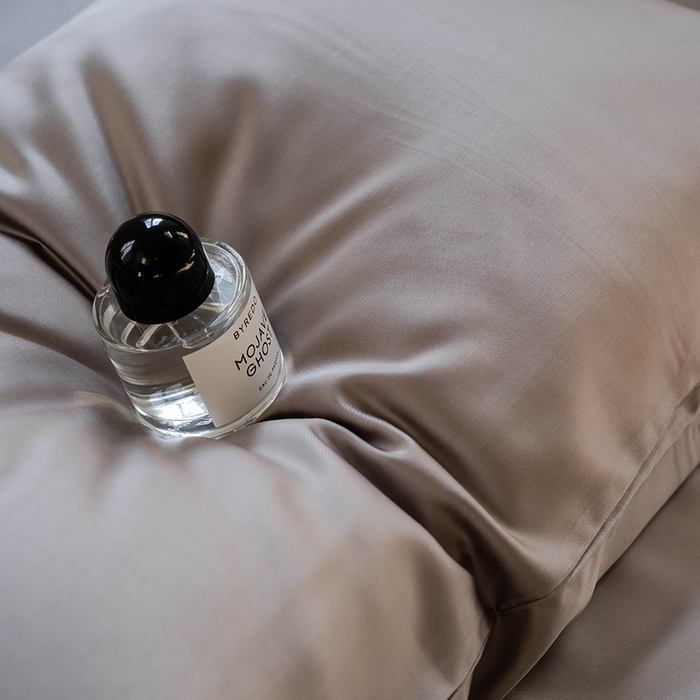 91家纺网 家纺一手货源 找家纺 威克凯丽 2025新款60支纯色兰精天丝四件套--风格一 岩石灰