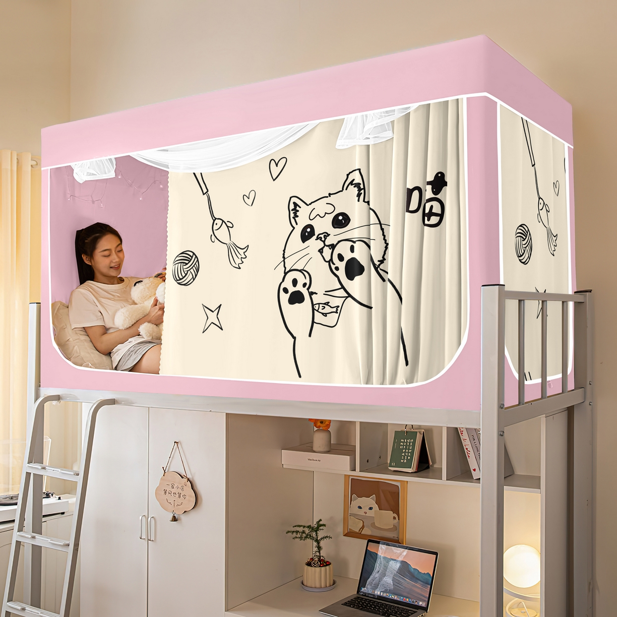 91家纺网 家纺一手货源 找家纺 艾晶美家纺有限公司 2025新款印花坐床遮光布帘蚊帐国风卡通系列 粉喵